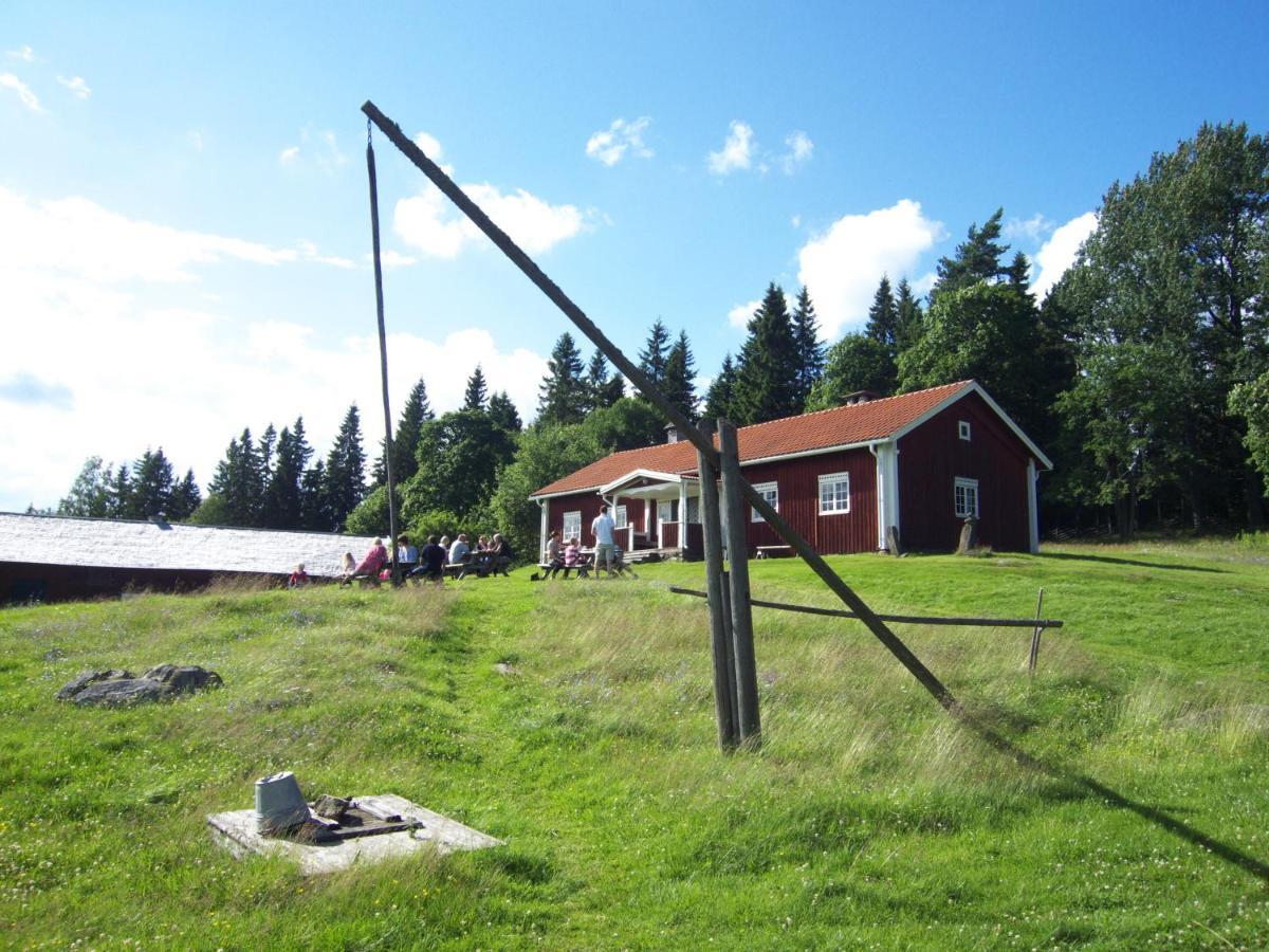 Villa Granhede -Sjoelaege Med Badtunna, Eldstad Med Mera Torsby Zewnętrze zdjęcie