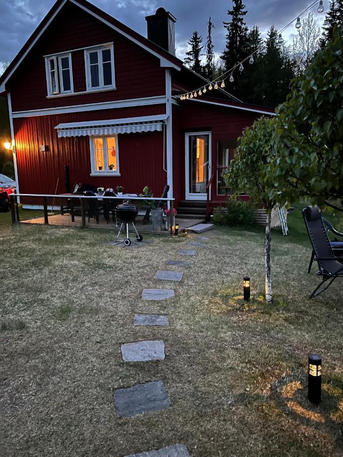 Villa Granhede -Sjoelaege Med Badtunna, Eldstad Med Mera Torsby Zewnętrze zdjęcie
